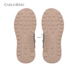 CR Aura Sneakers