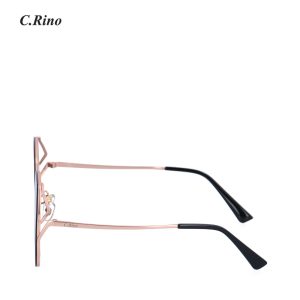 C.Rino Aurelia Veil