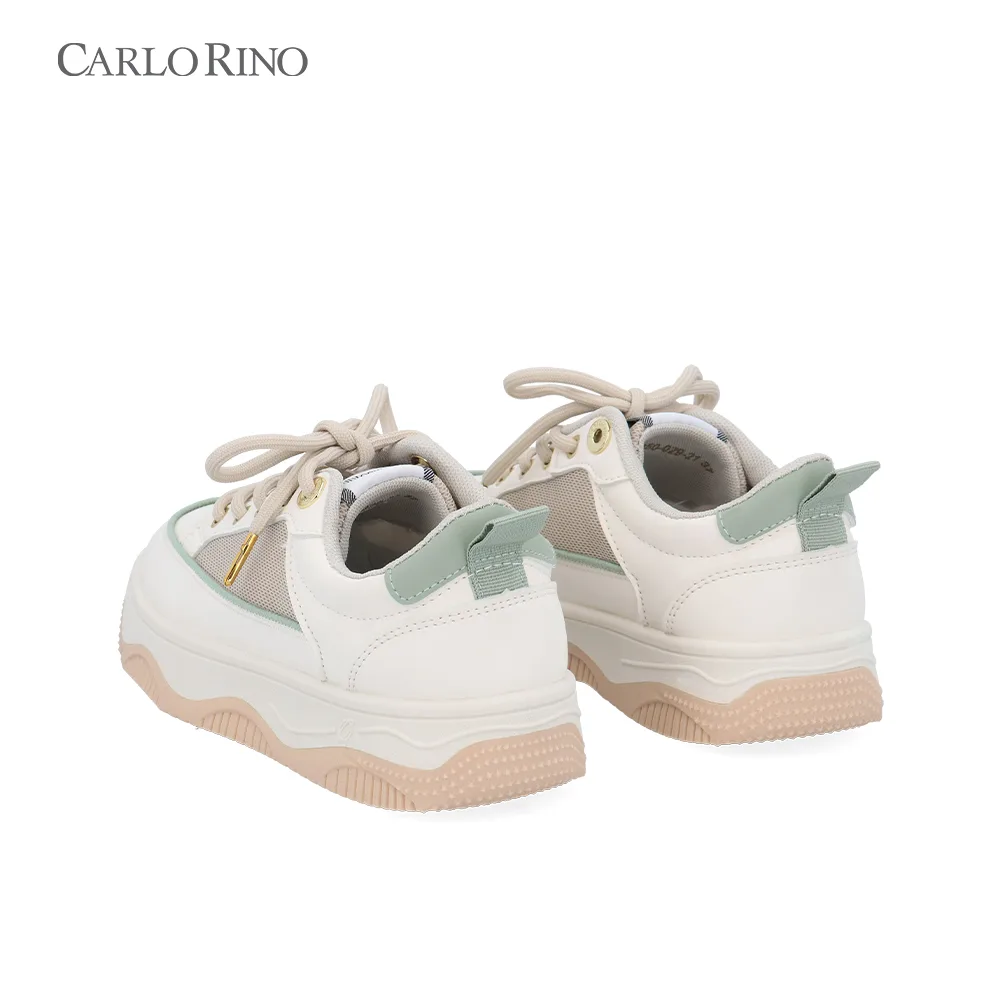 Striva Sneakers Striva Sneakers