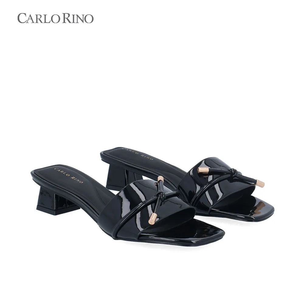 Glossy Chunky Heeled Sandals Glossy Chunky Heeled Sandals