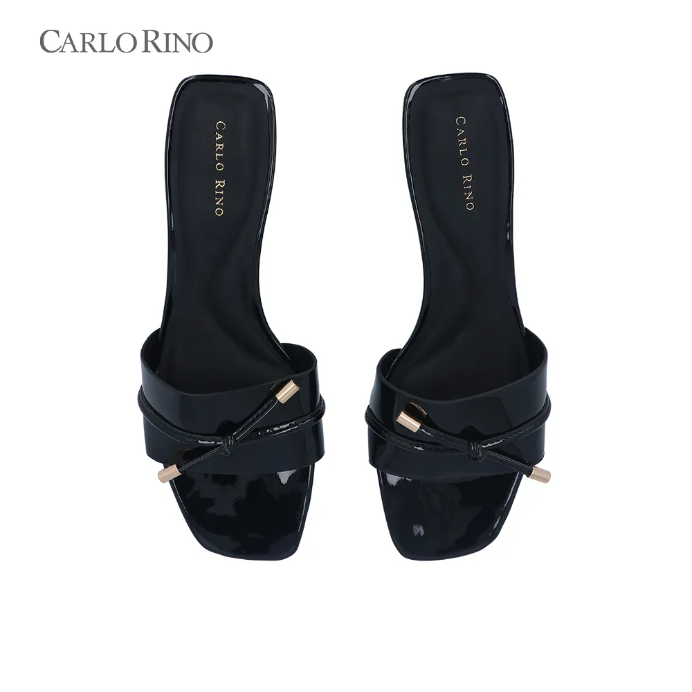 Glossy Chunky Heeled Sandals Glossy Chunky Heeled Sandals