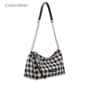 Carla Baguette Crossbody