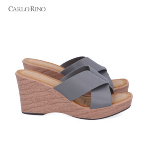 Milana Wedges