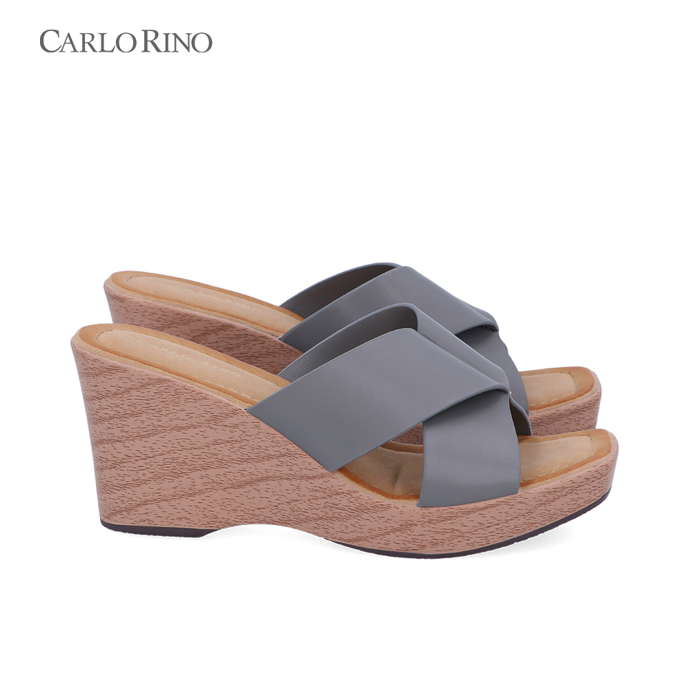 Milana Wedges