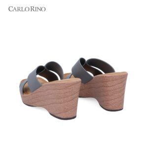 Milana Wedges