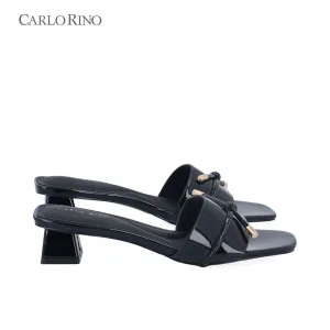 Glossy Chunky Heeled Sandals