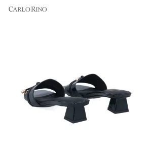 Glossy Chunky Heeled Sandals